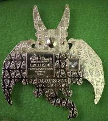 106209 - The Black Cauldron aDorbs! Mystery Collection - Gwythaint With Bone - Chaser - Walt Disney Imagineering alternate image