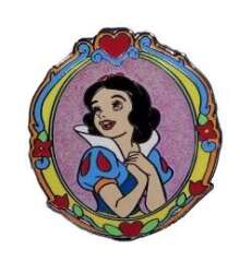 Snow White Cameo GWP