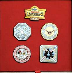 106263 - Mickey's Toontown 5 Pin Boxed Set - Full Set - Disneyland Resort alternate image