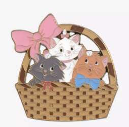 Hot Topic Aristocats Kitten Basket