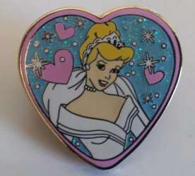106565 - Small Heart Princesses - Cinderella DLP Small Heart - Disneyland Resort Paris