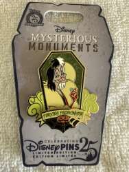 106640 - Mysterious Monuments Series - Cruella De Vil: Furious Fashionista alternate image