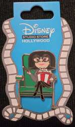 106879 - Movie Theater Chair Collection - Edna Mode - Disney Studio Store Hollywood / Soda Fountain