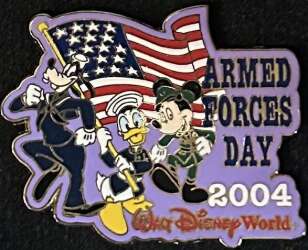 107495 - Armed Forces Day 2004 - Goofy, Donald & Mickey - Walt Disney World