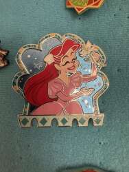 76710 - Princess Holding Flower - Ariel alternate image