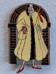 107634 - Pink A La Mode (PALM) - Disney Villains ArchNemesis Mystery - Cruella - Disney Licensed