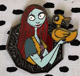 107692 - Nightmare Before Christmas Creepy Accessory Set - Sally with Duck alternate image