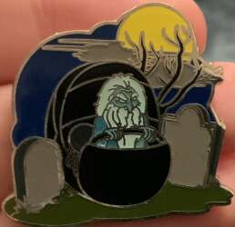 107762 - Mini-pin boxed set Disneyland Park Attrations - Gus’s in Doombuggy - Disneyland Resort Paris