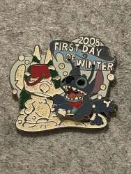 107804 - Disney Parks Seasons - Winter - Stitch - First Day of Winter - Walt Disney World alternate image