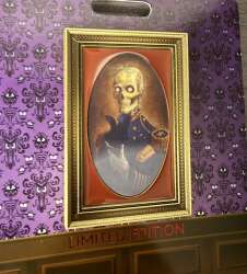 108324 - Haunted Mansion Parlor - Lenticular Portraits - The Sea Captain - Walt Disney Imagineering alternate image