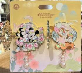 108561 - Mid-Autumn Festival - Mickey & Minnie and Chip & Dale Hinged Pin Set - Shanghai Disney Resort alternate image