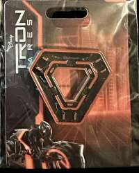 108626 - Tron: Ares - Identity Disc - Disney Studio Store Hollywood / Soda Fountain alternate image
