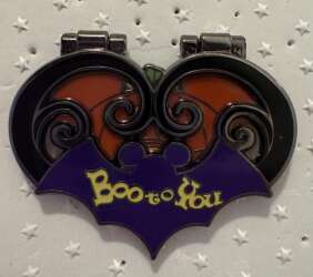 108807 - Mickey's Not So Scary Halloween Party (MNSSHP) 2012 - Hinged Boo to You Mickey Pumpkin - Walt Disney World alternate image