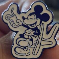 27385 - Mickey Vacation Booster Set - DVC Mickey Collection Lounge Chair Only alternate image