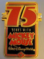Cast exclusive hinged 75 Years with Mickey Mouse