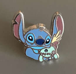 Wanna Pin Trade? - Mickey with Mini Pin Board Set - Stitch Only