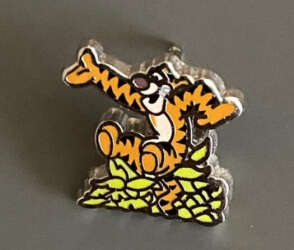 Wanna Pin Trade? - Mickey with Mini Pin Board Set - Tigger Only