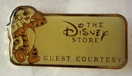 109367 - Disney Store Guest Courtesy - Tigger - White - Disney Store US