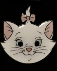 109753 - GoPinPro Disney Cats & Dogs Mystery Pin Set - Marie - Disney Licensed