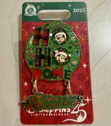 Disney Vacation Club Christmas Home Pin Dangle