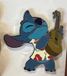 75475 - Lilo & Stitch - Stitch Playing Ukulele in Hawaiian Shirt alternate image
