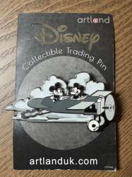 109932 - Plane Crazy - Mickey and Minnie in Plane - Artland / ACME