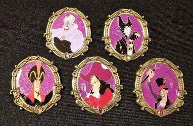 Disney Villain Halloween Frames Mystery Collection - Complete Set