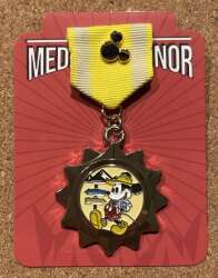 110106 - Miniso - Mickey Medal of Honor Hiking Club Mystery Box - Mickey by Hiking Signs - Disney Licensed