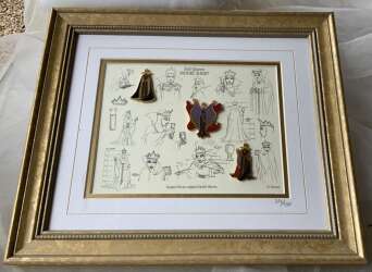 110140 - Evil Queen Model Sheet Framed Set - Evil Queen model sheet framed set - Disney Store US
