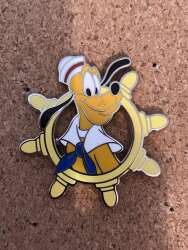 110141 - Disney Cruise Line Starter Set - Sailor Pluto in Ship Wheel - Disney Cruise Line