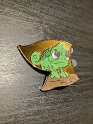 110173 - Tangled 15th Anniversary Sun Mystery Collection - Pascal alternate image