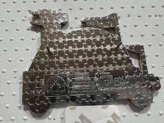 110217 - Disney After Dark Pin Event 2024 - Main Street Electrical Parade Boxed Set - Mickey Mouse Electric Parade Prototype - Walt Disney World alternate image