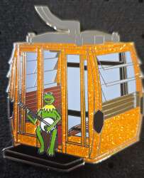 Muppets Kermit Riding Skyliner