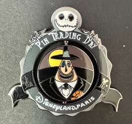 110713 - Pin Trading Day 2010 - Mayor - Spinner - Disneyland Resort Paris