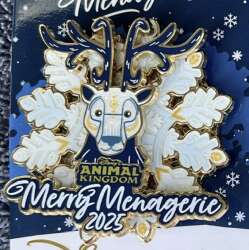 110809 - Merry Menagerie - Reindeer Merry Menagerie 2025 Spinner DAK - Walt Disney World alternate image