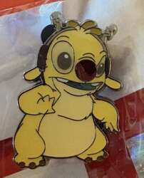 111099 - Shanghai Game Prize Pins - Reuben w/ Headphones - Shanghai Disney Resort