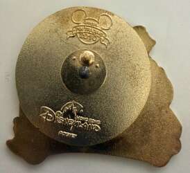 111361 - Christmas 2010 - Scrump Train Stitch Mickey Minnie Goofy Spinner - Hong Kong Disneyland alternate image