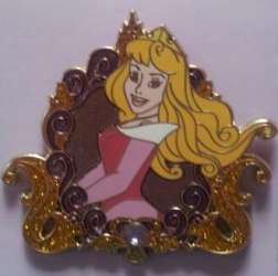 503 - Disney Girls Reveal/Conceal Mystery Collection - Aurora (Sleeping Beauty) - Disneyland Resort alternate image