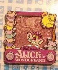 10530 - Park Pack Pin Trading Edition - LE Variant 4 - Cheshire Cat Yellow and Purple - Disney Store US
