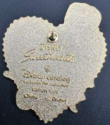 16615 - Disney Catalog Carded Sets - Disney Catalog Carded Sets - Disney Sweethearts 2004 — Pinocchio and Russian Doll ONLY - Disney Store US alternate image