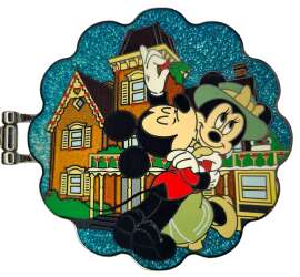 17825 - Gingerbread House Collection 2016 - Hinged Grand Floridian Wreath - Walt Disney World alternate image