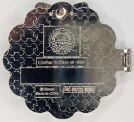 17825 - Gingerbread House Collection 2016 - Hinged Grand Floridian Wreath - Walt Disney World alternate image