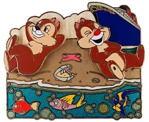20822 - Pin Trading Under the Sea Pin Event - Chip and Dale at the Beach - Disney Cruise Line