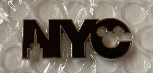 22654 - World Of Disney (NYC) - NYC Mickey Silhouette - Disney Store US alternate image