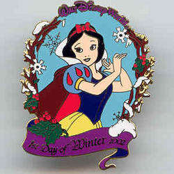 2290 - Disney Parks Seasons - Winter - Snow White 1st day of Winter 2002 - Walt Disney World