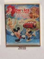 10753 - Japan - Disney on Ice Japan Tour 30 Years 1986-2015 - Framed Pin Set - Mickey Mouse and Minnie Mouse (2010) - Disney Store Japan