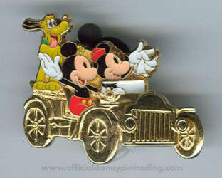 28138 - Golden Vehicle Collection - Horseless Carriage Mickey, Minnie, and Pluto - Disneyland Resort alternate image