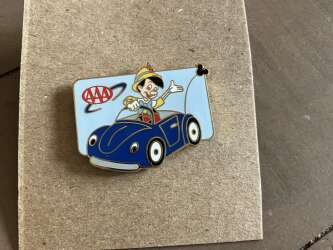 29194 - AAA Travel & Vacations - Pinocchio in Car - Disney Licensed alternate image