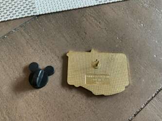 29194 - AAA Travel & Vacations - Pinocchio in Car - Disney Licensed alternate image