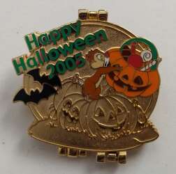 30475 - Halloween 2005 - Halloween 3D Compact - Chip & Dale - Disney Licensed